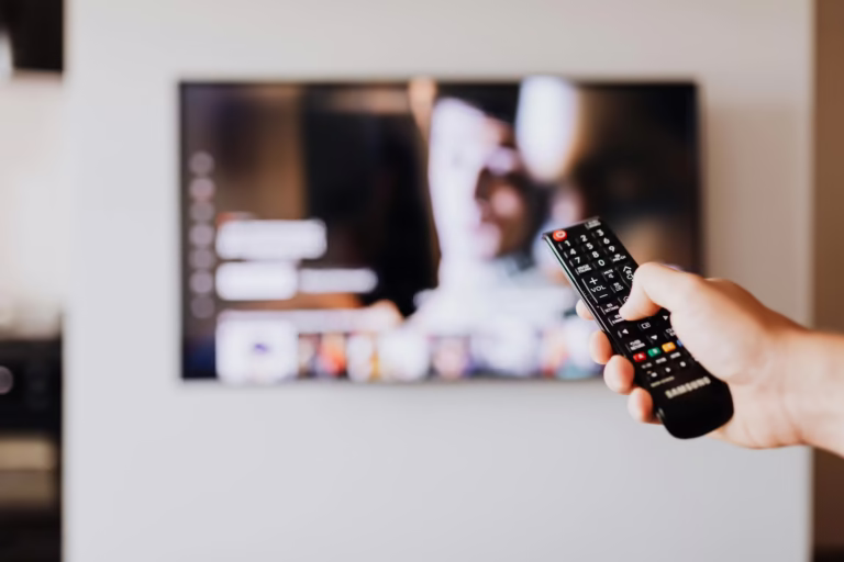 Czego potrzebujesz, aby oglądać filmy i seriale na VOD?