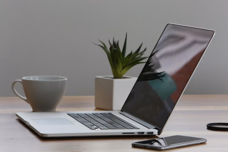 Jak wybrać laptopa do nauki i pracy dla ucznia