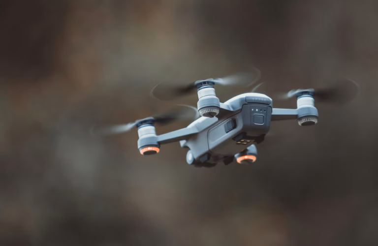 Przyszłość dronów – zastosowania w różnych branżach